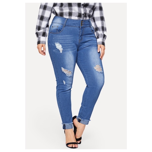 ➕ Distressed Cuffed Hem Jeans - Picture 2 of 7